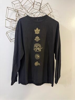 Men’s OVO x Toronto raptors Sports Graphic Long Sleeve Shirt - Black